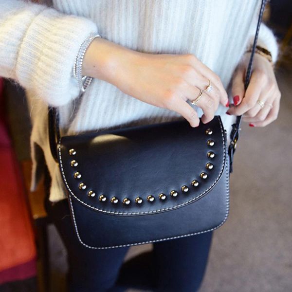 wholesale- women messenger bags for women rivet leather handbag classic shoulder bag ladies women's handbags pa642332
wholesale- women messenger bags for women rivet leather handbag classic shoulder bag ladies women's handbags pa642332