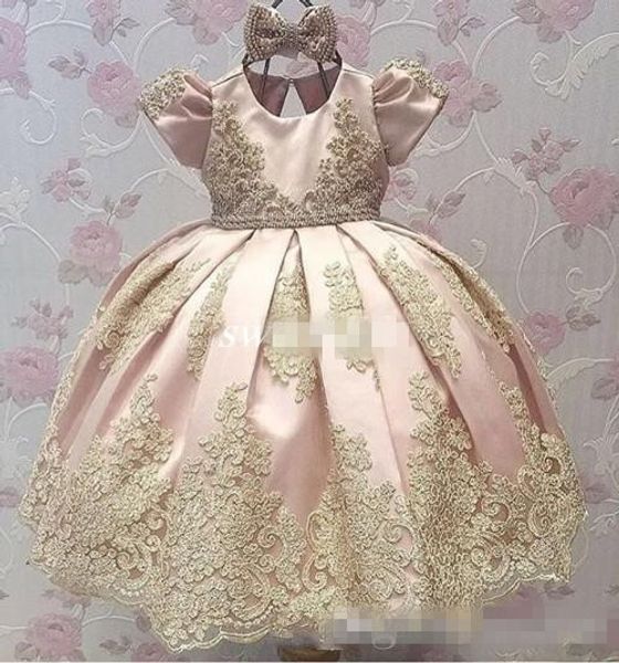 Hot Sale Newest Pink Short Sleeve Satin Flower Girl Dresses For Wedding Appliques Kids Pageant Dresses Vestidos De Desfile Kids Party Dress
Hot Sale Newest Pink Short Sleeve Satin Flower Girl Dresses For Wedding Appliques Kids Pageant Dresses Vestidos De Desfile Kids Party Dress