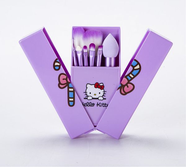 Pincéis de maquiagem dejavu_yan
Pincéis de maquiagem dejavu_yan