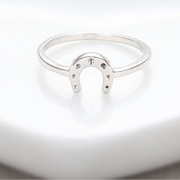 factory price fashion horseshoe ring gold silver rose gold plated party gifts animal rings for women can mix color efr033
factory price fashion horseshoe ring gold silver rose gold plated party gifts animal rings for women can mix color efr033