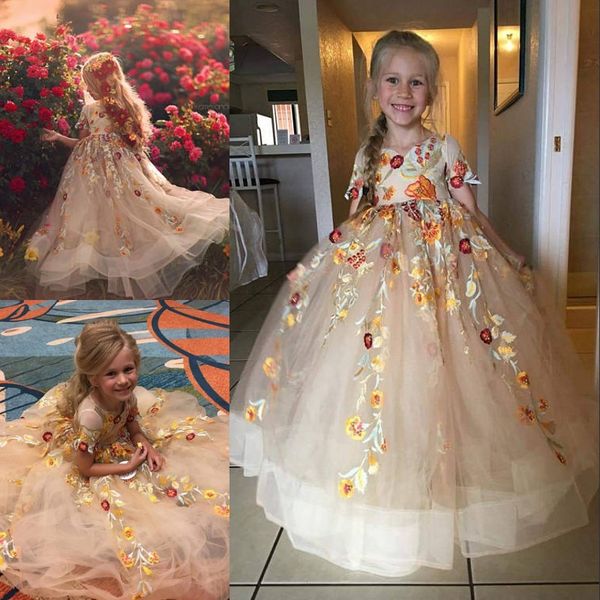 colorful golden-applique flower girl dress jewel neck short sleeves sheer back flower girls dresses for weddings puffy organzabirthday dress, White;blue
colorful golden-applique flower girl dress jewel neck short sleeves sheer back flower girls dresses for weddings puffy organzabirthday dress, White;blue