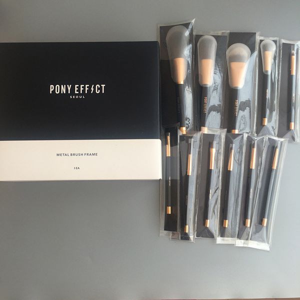 pony effect magnetic brush set 11pcs brushes metal frame plate beauty makeup blender
pony effect magnetic brush set 11pcs brushes metal frame plate beauty makeup blender