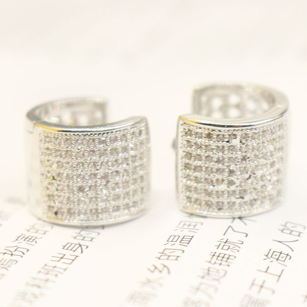 fayelight men women real 925 sterling silver plated iced out hallow micro pave austrian crystal hoop earrings ( weight: 5g ), Golden;silver
fayelight men women real 925 sterling silver plated iced out hallow micro pave austrian crystal hoop earrings ( weight: 5g ), Golden;silver