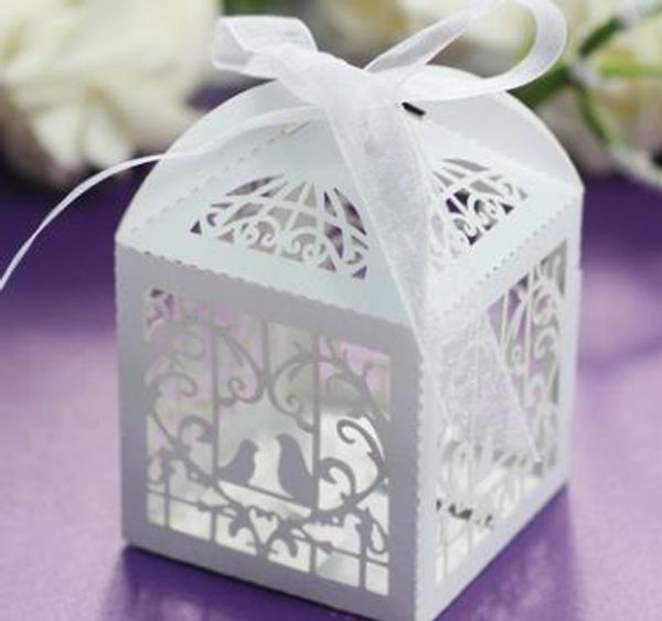 Candy Boxes Laser Candy Boxes Chocolate Paper Boxes Favor Holders Hollow Little Bird European Colourful Pearlescent Paper Cube
Candy Boxes Laser Candy Boxes Chocolate Paper Boxes Favor Holders Hollow Little Bird European Colourful Pearlescent Paper Cube