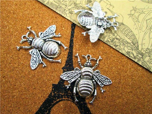 15pcs--bee charms,antique silver lovely huge bee honeybee charm pendant 38x40mm, Bronze;silver
15pcs--bee charms,antique silver lovely huge bee honeybee charm pendant 38x40mm, Bronze;silver