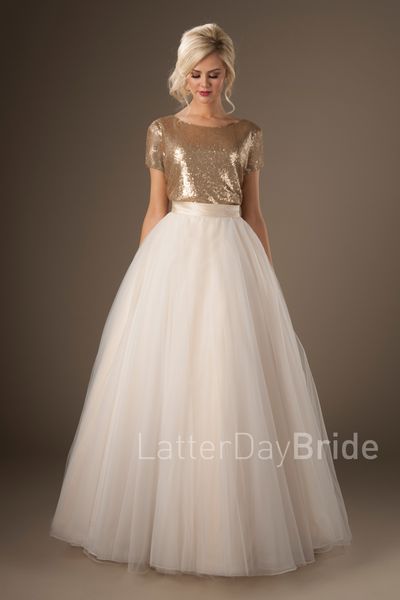 gold two pieces modest wedding dresses sequins tulle skirt women informal reception bridal gowns outdoor wedding custom couture, White
gold two pieces modest wedding dresses sequins tulle skirt women informal reception bridal gowns outdoor wedding custom couture, White