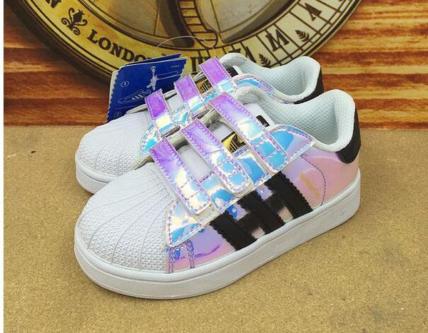2017 Originals Superstar White Hologram Iridescent Junior Superstars 80s Pride Sneakers Super Star Women Kids Sport Running shoes
2017 Originals Superstar White Hologram Iridescent Junior Superstars 80s Pride Sneakers Super Star Women Kids Sport Running shoes