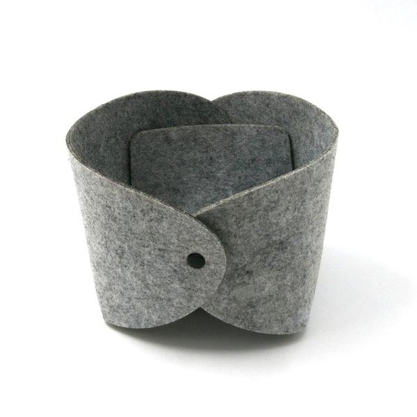 felt rectangle storage box deskstorage basket receive basket receive drop shippi can be customized and adding logo
felt rectangle storage box deskstorage basket receive basket receive drop shippi can be customized and adding logo