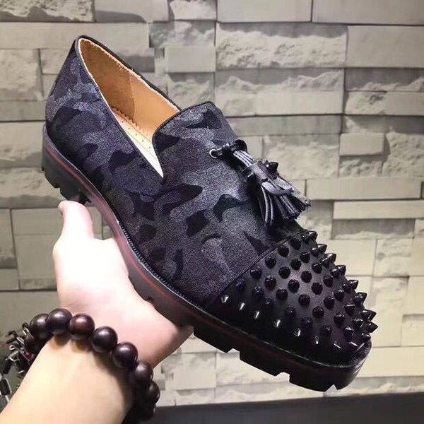 fashion red bottom flat men oxford shoes spiked leather black suede tige embroidery men flat loafers shoes office party
fashion red bottom flat men oxford shoes spiked leather black suede tige embroidery men flat loafers shoes office party