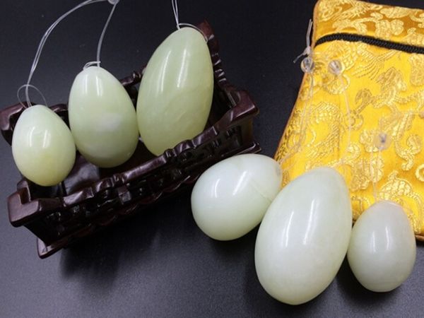 drilled natural jade eggs massage 3pcs/set yoni eggs for face body massage kegel exercise