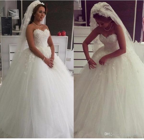 custom made 2017 vintage lace sweetheart wedding dresses backless country long train beads tulle bridal gowns plus size wedding, White
custom made 2017 vintage lace sweetheart wedding dresses backless country long train beads tulle bridal gowns plus size wedding, White