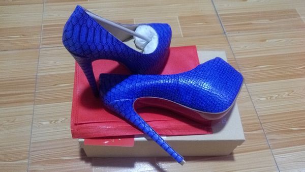 16cm women red bottom high heels pumps snakeskin leather blue red pink pointy toe platform ladies luxury design wedding dress shoes in box, Black
16cm women red bottom high heels pumps snakeskin leather blue red pink pointy toe platform ladies luxury design wedding dress shoes in box, Black