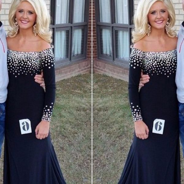 jersey black mermaid evening gowns off the shoulder long sleeves beaded mother of the bride dresses plus size long formal prom dress, Black;red
jersey black mermaid evening gowns off the shoulder long sleeves beaded mother of the bride dresses plus size long formal prom dress, Black;red