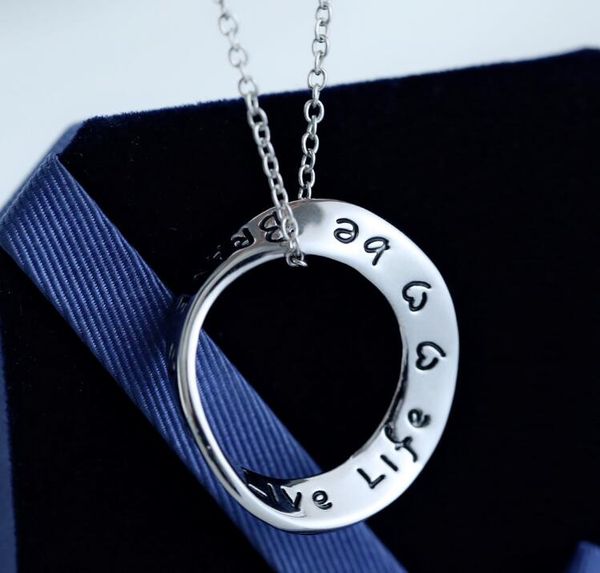 12pcs/lot creative english round pendant necklaces letter silver color necklaces jewelry for party jewelry 2017
12pcs/lot creative english round pendant necklaces letter silver color necklaces jewelry for party jewelry 2017