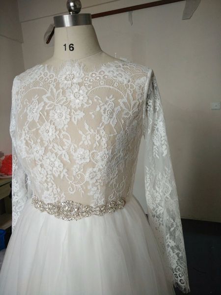 реальные фото женщина сексуальная глубокий о-образным вырезом с длинным рукавом русалка кружева длинное свадебное платье белое на заказ с от, White
реальные фото женщина сексуальная глубокий о-образным вырезом с длинным рукавом русалка кружева длинное свадебное платье белое на заказ с от, White