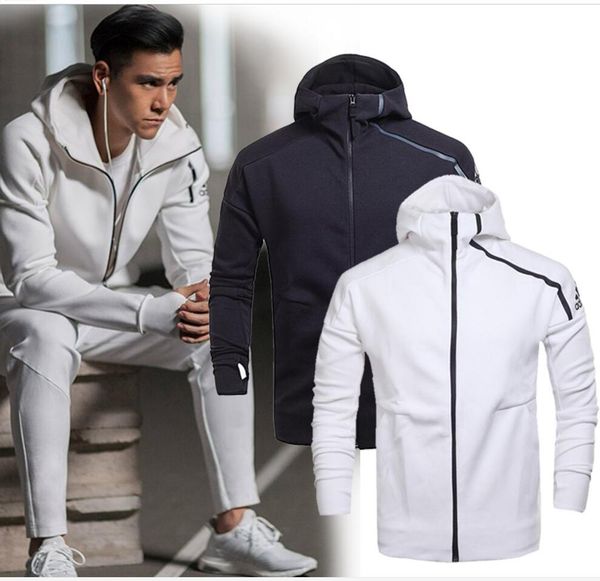 Brand Spring And Fall men's sports jacket hooded jacket Men casual Thin Windbreaker Zipper sportwear Fashion ZNE hoody Coats