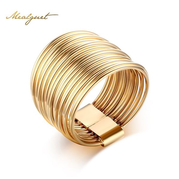 feminine women ring jewelry gold-color stainless steel hollow interlocked stacking big round rings for wedding r-159, Golden;silver
feminine women ring jewelry gold-color stainless steel hollow interlocked stacking big round rings for wedding r-159, Golden;silver