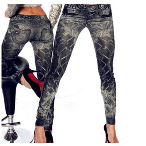 seamless imitation cowboy tattoo coloured drawing or pattern clutter printed leggings tattoo leggings, Black
seamless imitation cowboy tattoo coloured drawing or pattern clutter printed leggings tattoo leggings, Black