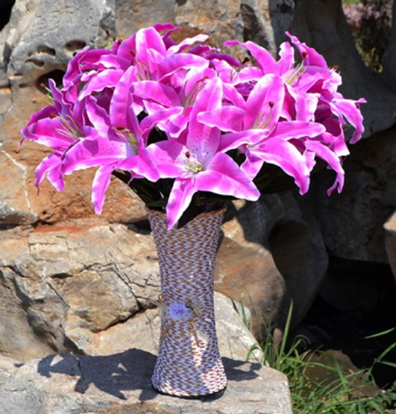 eco-friendly artificial flower silk heads charming real touch lily artificial flower home wedding party decor silk floral decoration bouquet
eco-friendly artificial flower silk heads charming real touch lily artificial flower home wedding party decor silk floral decoration bouquet