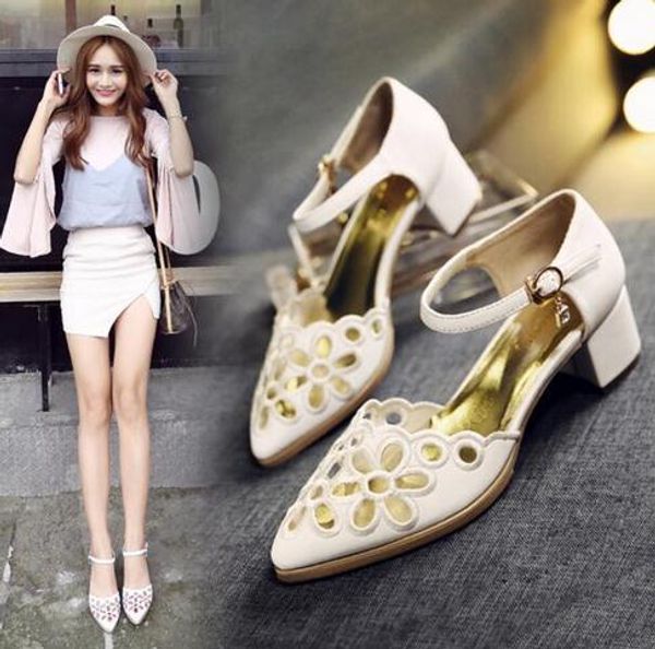 female summer new breathable hollow thick heel sandals pointy head buckle strap carved sandals, Black
female summer new breathable hollow thick heel sandals pointy head buckle strap carved sandals, Black