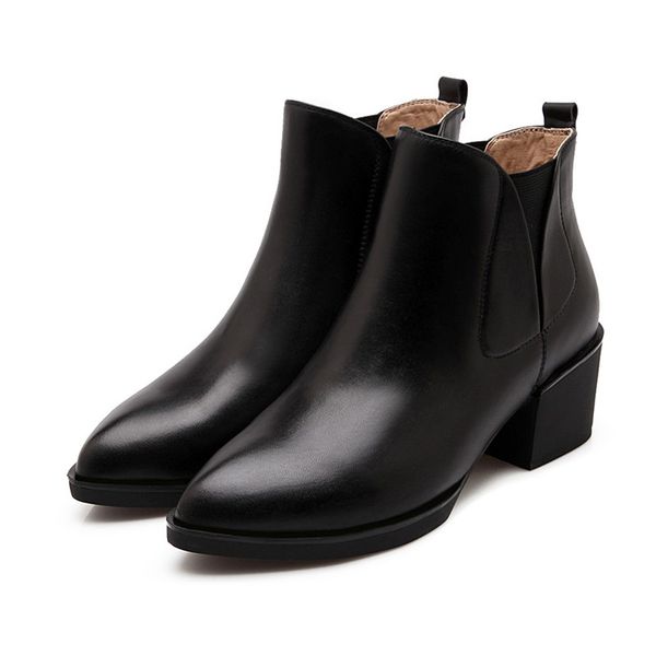 fashion genuine leather new arrive women boots black pointed square heel ankle boots cow leather autumn winter boots
fashion genuine leather new arrive women boots black pointed square heel ankle boots cow leather autumn winter boots