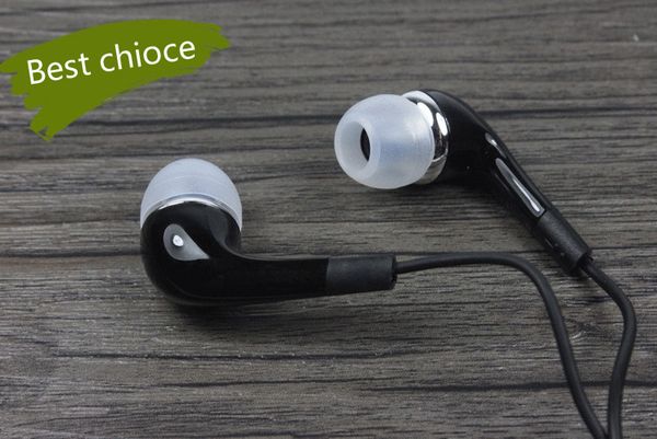 Мобильный телефон Гарнитура в компьютере MP3 Басовая гарнитура Провод наушников П
Мобильный телефон Гарнитура в компьютере MP3 Басовая гарнитура Провод наушников П