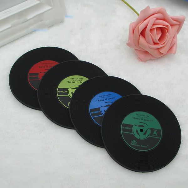 Каботажное судно ретро CD черный резиновые коврики колодки старинные рекорд подставки держать его в чистоте горячий продавать высокое качество оригинальный красный синий 0 99ws
Каботажное судно ретро CD черный резиновые коврики колодки старинные рекорд подставки держать его в чистоте горячий продавать высокое качество оригинальный красный синий 0 99ws