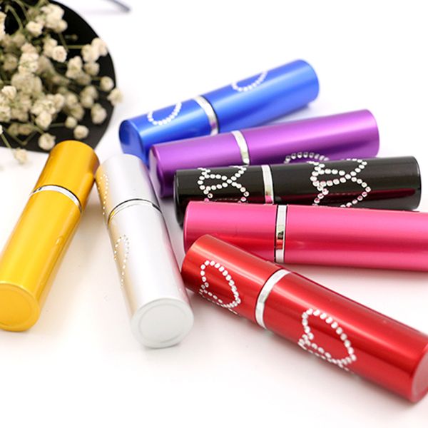 5ml portable double love heart glass perfume bottles atomizer portable contenitori cosmetic vuoti with aluminium pump
5ml portable double love heart glass perfume bottles atomizer portable contenitori cosmetic vuoti with aluminium pump