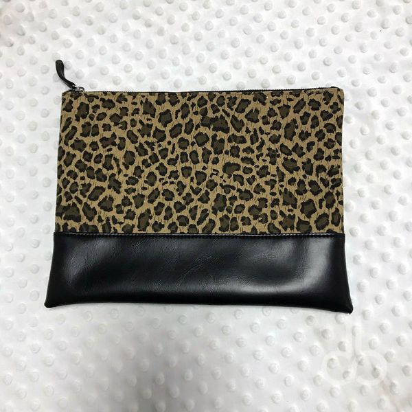 cheetah cosmetic bag wholesale blanks leopard patchwork clutch faux leather make up bag accessories bag dom106671
cheetah cosmetic bag wholesale blanks leopard patchwork clutch faux leather make up bag accessories bag dom106671