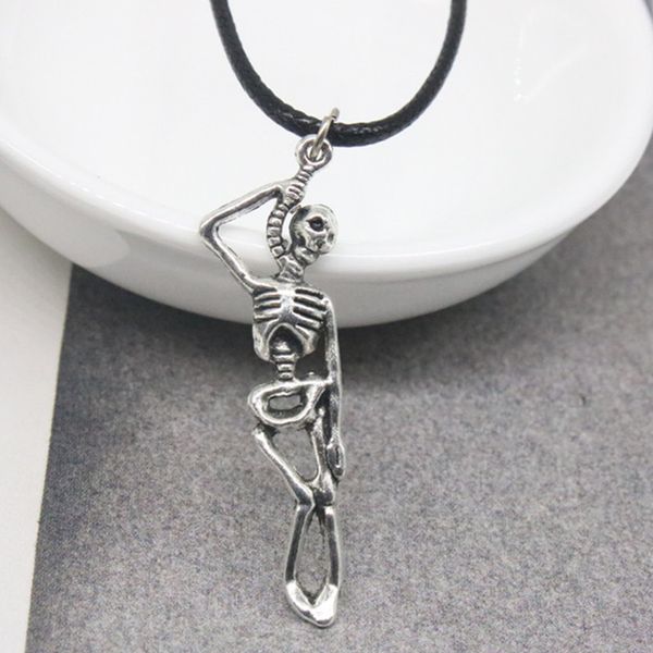 new cool men necklace skeleton pendant necklace motorcycle skull silver plated fashion necklaces for men gift
new cool men necklace skeleton pendant necklace motorcycle skull silver plated fashion necklaces for men gift