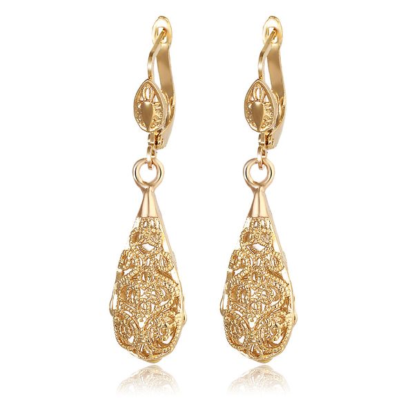 fashion creative drop dangle earrings three-dimensional hollow out carved flowers retro gold pearl jewelry earrings factory price ship
fashion creative drop dangle earrings three-dimensional hollow out carved flowers retro gold pearl jewelry earrings factory price ship