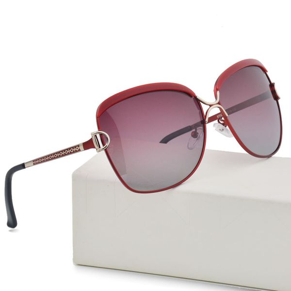 fashion brand designer polarized sunglasses women driving glasses metal frame sun glasses uv400 goggles with case and box, White;black
fashion brand designer polarized sunglasses women driving glasses metal frame sun glasses uv400 goggles with case and box, White;black