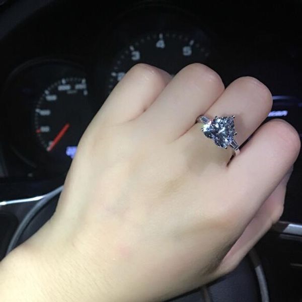 zhf jewelry 4 ct simulated diamond weeding rings, women ring, sterling silver engagement rings ing, Golden;silver
zhf jewelry 4 ct simulated diamond weeding rings, women ring, sterling silver engagement rings ing, Golden;silver