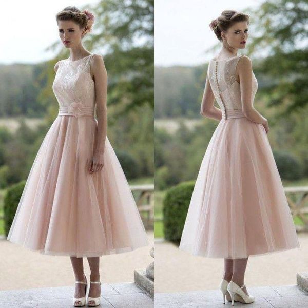 2016 New Cheap Pink Bridesmaid Dresses Bateau Lace A Line Tea Length Modest Plus Size Summer Maid of Honor Party Prom Gowns 2015
2016 New Cheap Pink Bridesmaid Dresses Bateau Lace A Line Tea Length Modest Plus Size Summer Maid of Honor Party Prom Gowns 2015