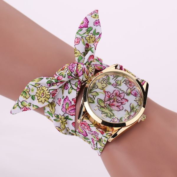 famous style fashion big dial bag bag round bracelet watch ladies watch floral watch, Slivery;brown
famous style fashion big dial bag bag round bracelet watch ladies watch floral watch, Slivery;brown