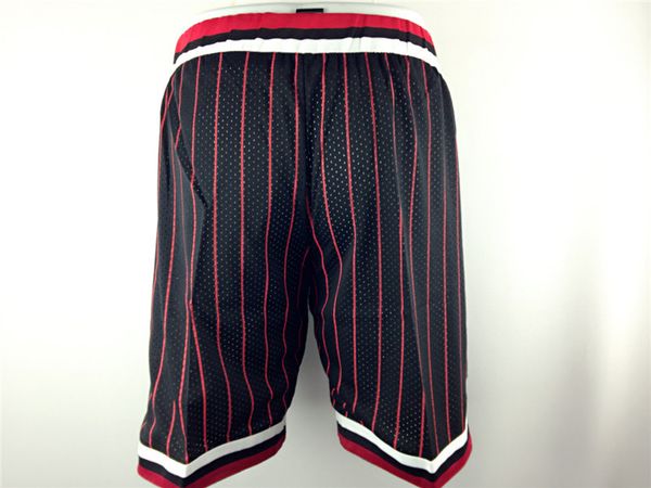 2017 wearing ultra-light breathable professional sport shorts basketball shorts gym short training shorts, White;black
2017 wearing ultra-light breathable professional sport shorts basketball shorts gym short training shorts, White;black