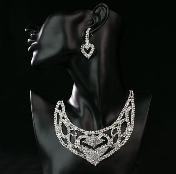 shinny bridal heart crystal jewelry rhinestone crystal luxury necklace earring jewelry set for wedding party evening in stock, Slivery;golden
shinny bridal heart crystal jewelry rhinestone crystal luxury necklace earring jewelry set for wedding party evening in stock, Slivery;golden