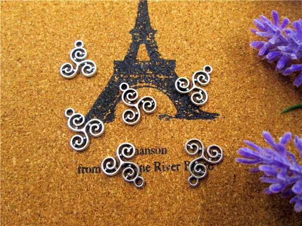120pcs teen wolf charms--antique silver tone triangle swire connector charm pendant 16x14mm, Bronze;silver
120pcs teen wolf charms--antique silver tone triangle swire connector charm pendant 16x14mm, Bronze;silver