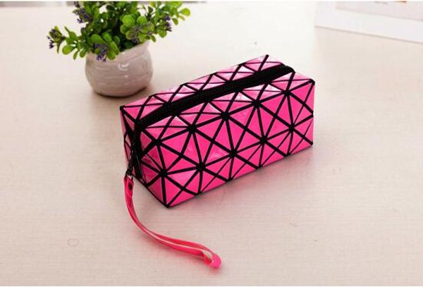 cluch cosmetic bags up makeup bag women famous pouch make organizer bag ladies travel purses handbag toiletry wnghr, Red;black
cluch cosmetic bags up makeup bag women famous pouch make organizer bag ladies travel purses handbag toiletry wnghr, Red;black
