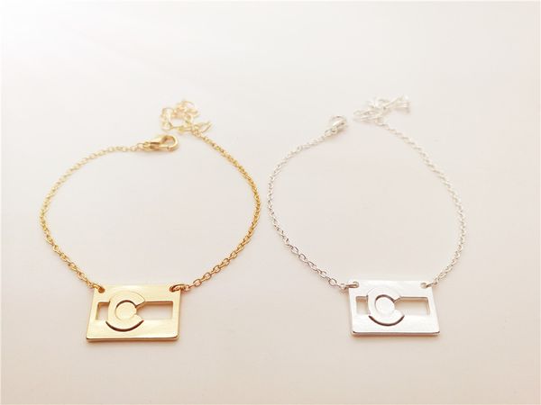 30pcs- b061 colorado flag bracelets simple co state flag bracelet usa state flag bracelet usa america state bracelets for souvenir gift, Golden;silver
30pcs- b061 colorado flag bracelets simple co state flag bracelet usa state flag bracelet usa america state bracelets for souvenir gift, Golden;silver