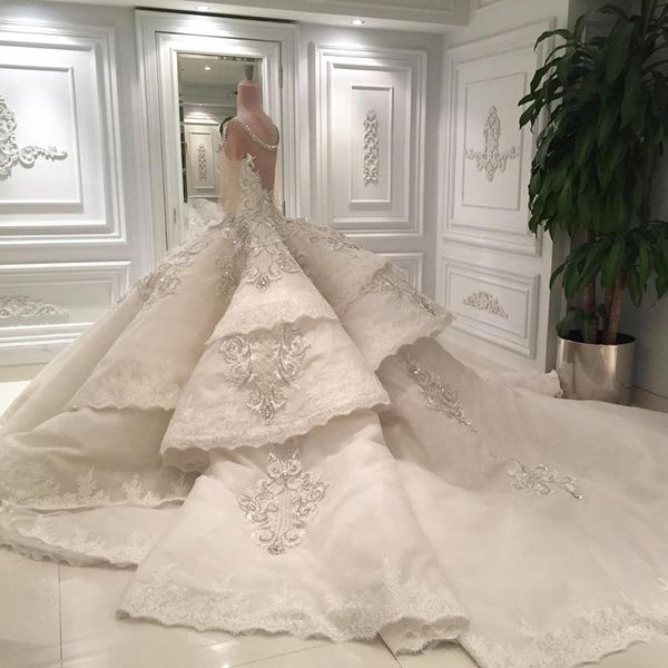 luxury 2019 real image lace ball gown wedding dresses arabic dubai sheer scoop crystal beaded cathedral bridal gowns en7212, White 
luxury 2019 real image lace ball gown wedding dresses arabic dubai sheer scoop crystal beaded cathedral bridal gowns en7212, White