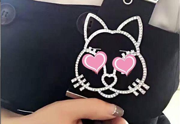 Europe and the United States custom galeries lafayette animals cats diamond brooch plated platinum diamond brooches
Europe and the United States custom galeries lafayette animals cats diamond brooch plated platinum diamond brooches