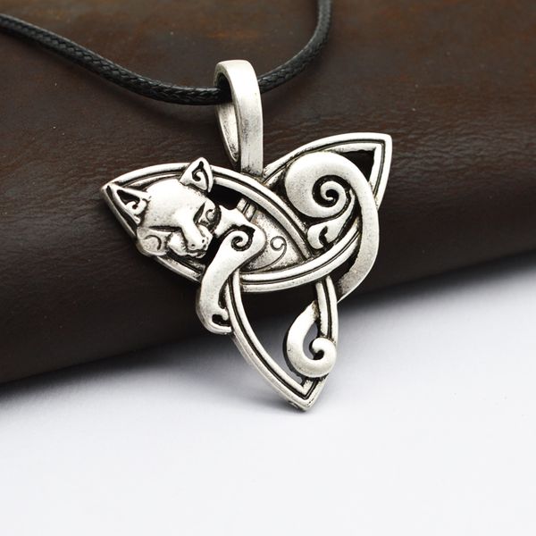 

wholesale- 1pcs men's large viking jewelry triquetra fenrir animal teen wolf necklace irish celtics knot pendant amulet necklace ct526, Black