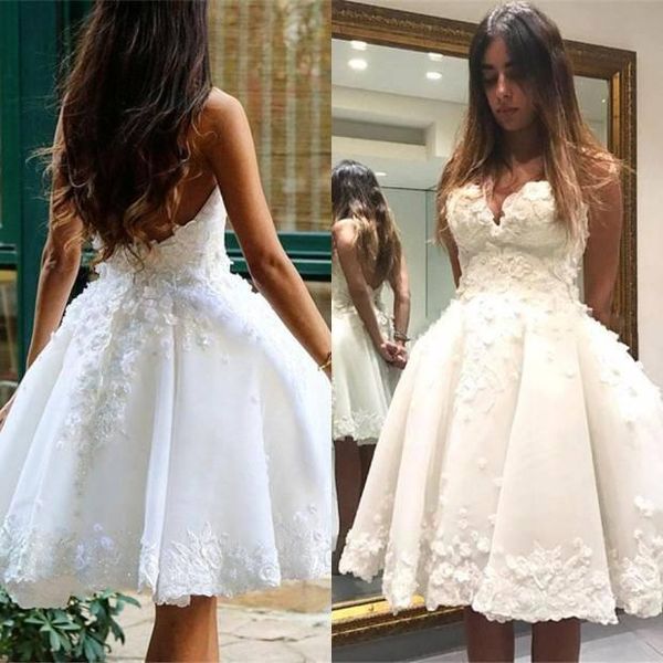 knee length white cocktail dresses appliques sweetheart backless homecoming party ball gown short prom celebrity dress, Black 
knee length white cocktail dresses appliques sweetheart backless homecoming party ball gown short prom celebrity dress, Black