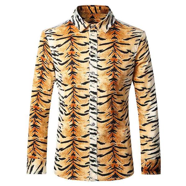 wholesale- 2016 new autumn shirts fashion wave mens fancy shirts men luxury casual long sleeve cotton noble royal mens clothes big size 5xl, White;black
wholesale- 2016 new autumn shirts fashion wave mens fancy shirts men luxury casual long sleeve cotton noble royal mens clothes big size 5xl, White;black