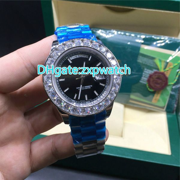 The New AAA big diamond watch brand automatic mechanical men's watch, high quality stainless steel silver shell black face . size 43MM 
The New AAA big diamond watch brand automatic mechanical men's watch, high quality stainless steel silver shell black face . size 43MM