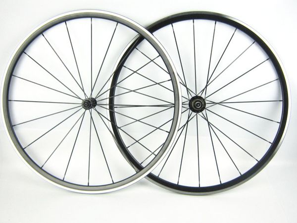 1370g kinlin xr200 road bike wheels 700c road bicycle aluminum alloy wheelset super light climbing wheelset
1370g kinlin xr200 road bike wheels 700c road bicycle aluminum alloy wheelset super light climbing wheelset