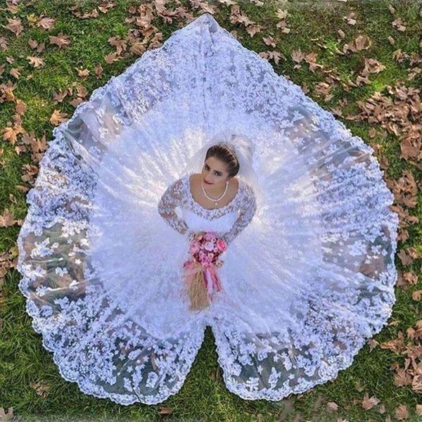 full lace garden wedding dresses 2018 spring summer long sleeves bridal gowns sweep train vintage wedding vestidos custom made, White
full lace garden wedding dresses 2018 spring summer long sleeves bridal gowns sweep train vintage wedding vestidos custom made, White