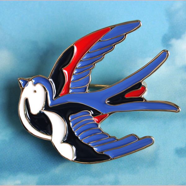 wholesale- cute blue bird enamel swallow brooches hijab pins up metal corsage designer wedding shoulder scarf dresses clips for women girls, Gray
wholesale- cute blue bird enamel swallow brooches hijab pins up metal corsage designer wedding shoulder scarf dresses clips for women girls, Gray