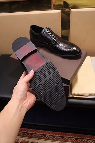 fashion show business mens casual oxfords shoes breathable dress cow leather shoes original edition black chirstmas size38-44
fashion show business mens casual oxfords shoes breathable dress cow leather shoes original edition black chirstmas size38-44